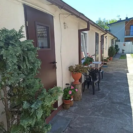 Akacja Z Lazienkami Ustka