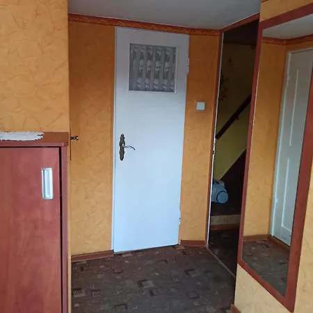 Apartment Akacja Z Lazienkami *