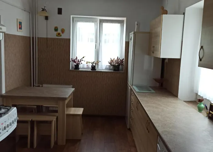 Akacja Z Lazienkami Apartman *
